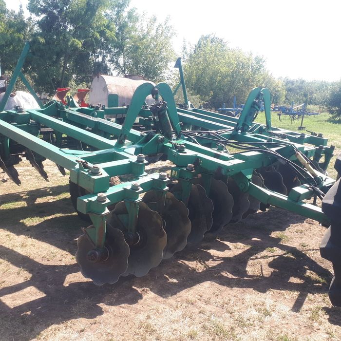 Продам діскову борону УДА 5.4