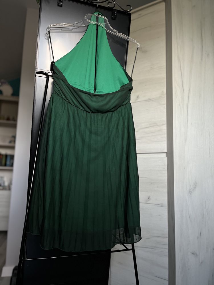 Zielona lekka sukienka