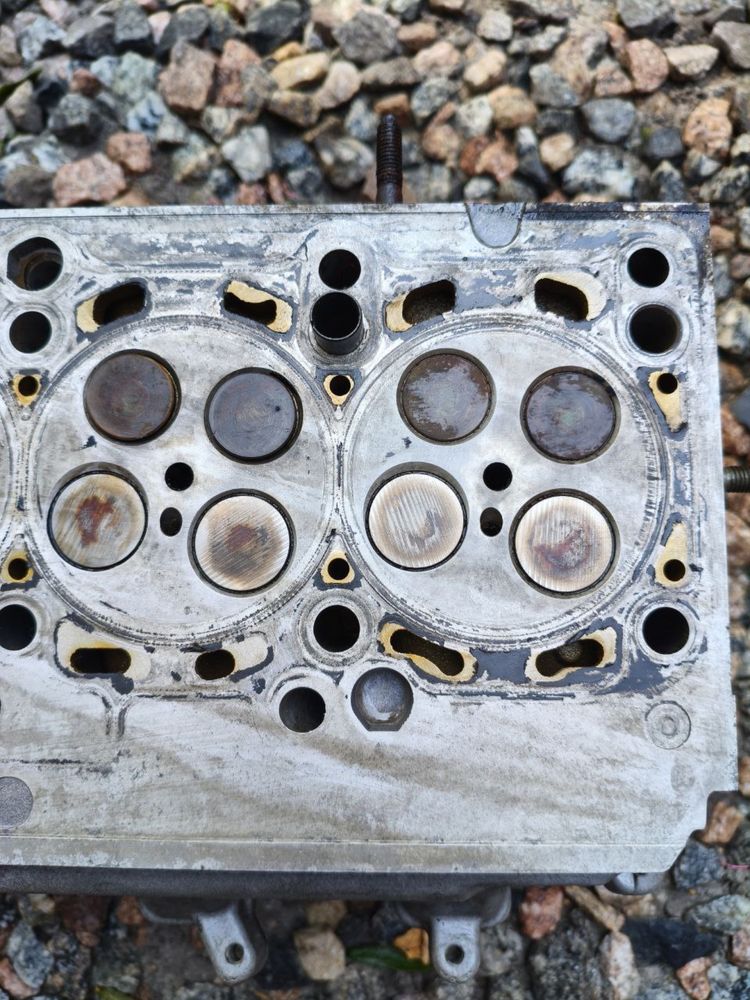 Головка ГБЦ 1.6 TDI CAYC (б/у)