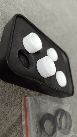 Komplet tłoczków ceramicznych z uszczelkami  Shimano XT slx deore Sain