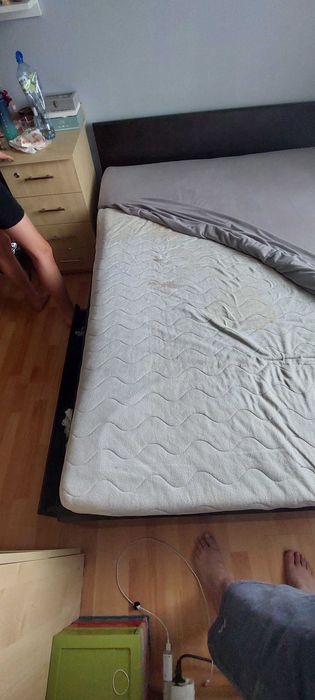 łóżko sypialniane 160x200i materac