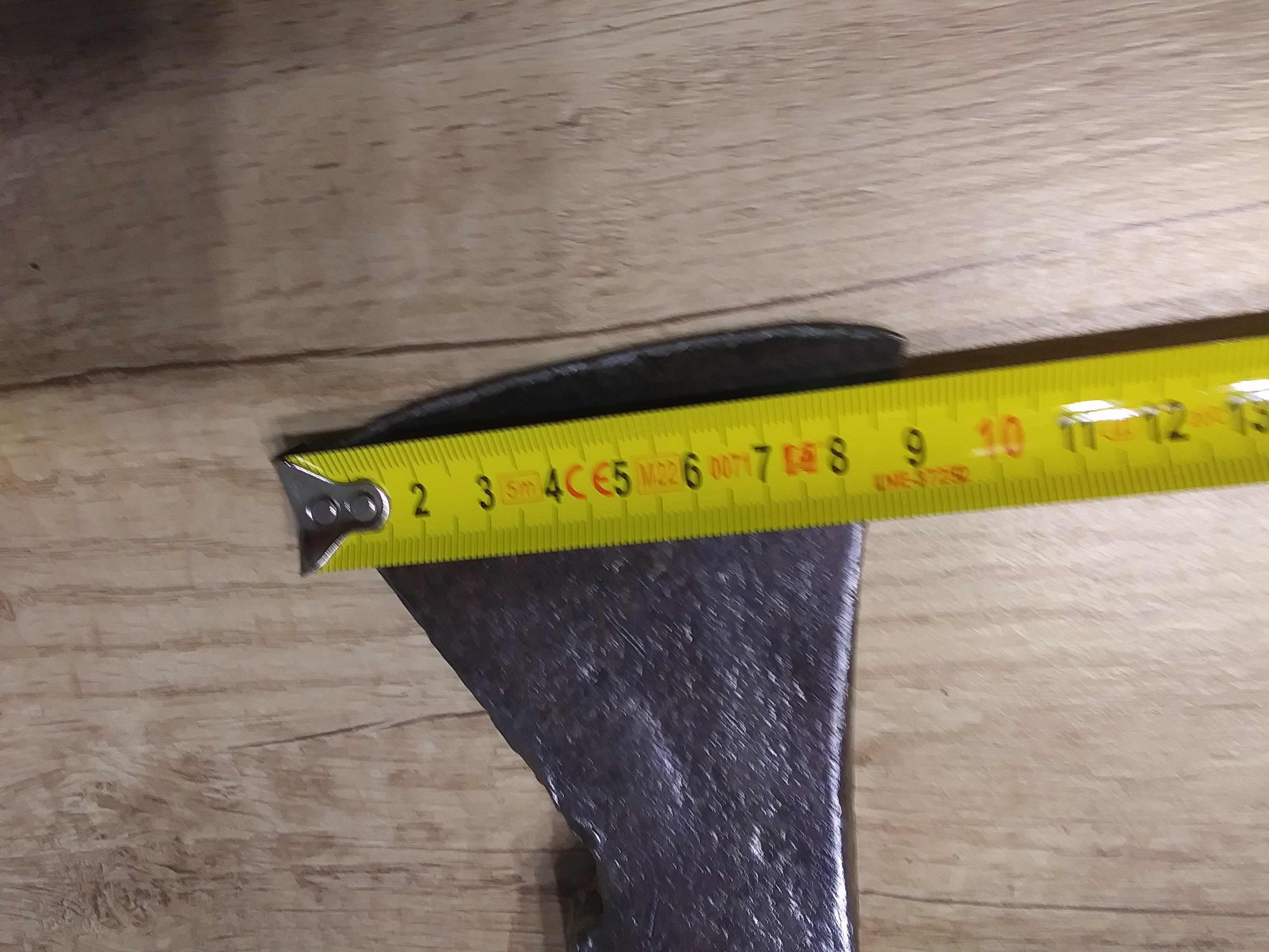 Stara siekiera 0,7 kg 700 gram polska narzedzia z PRL Kuźnia Sułkowice