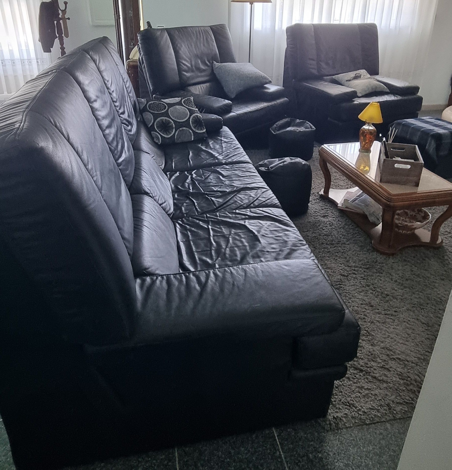 Sofas de pele preto