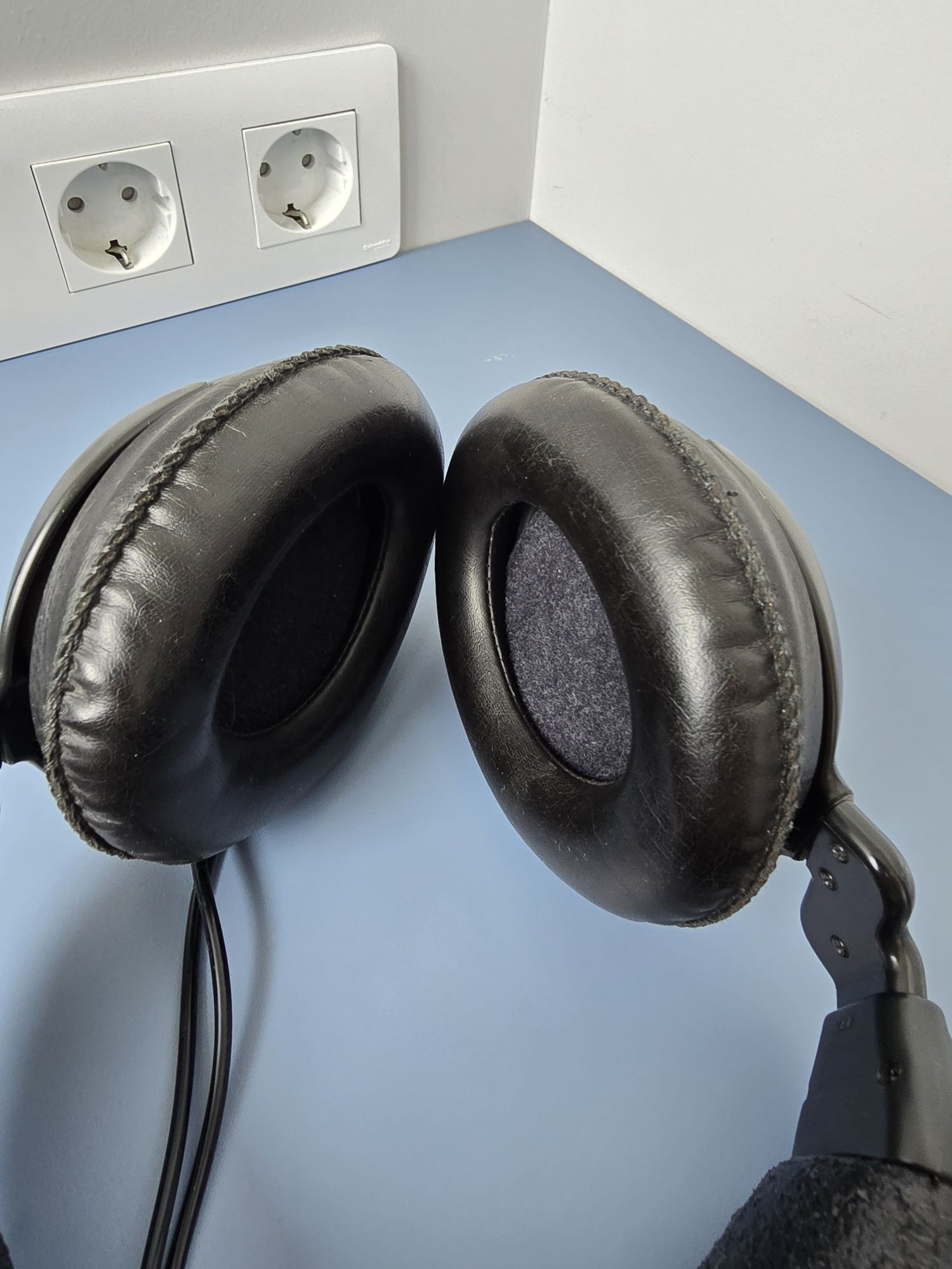 Навушники Sony MDR CD550 чорні