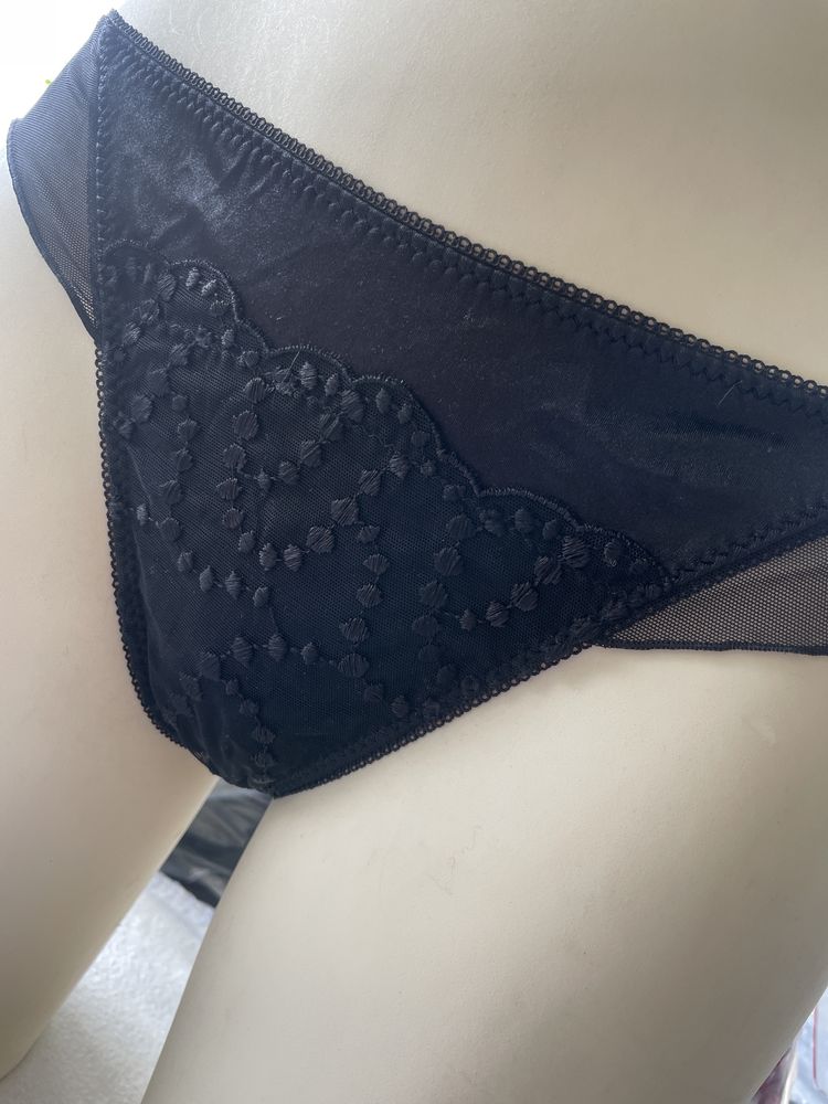 Stringi r. S,L  (364)