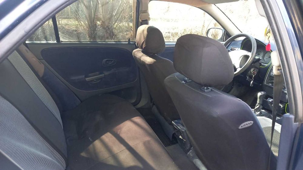 Продам Mitsubishi charisma