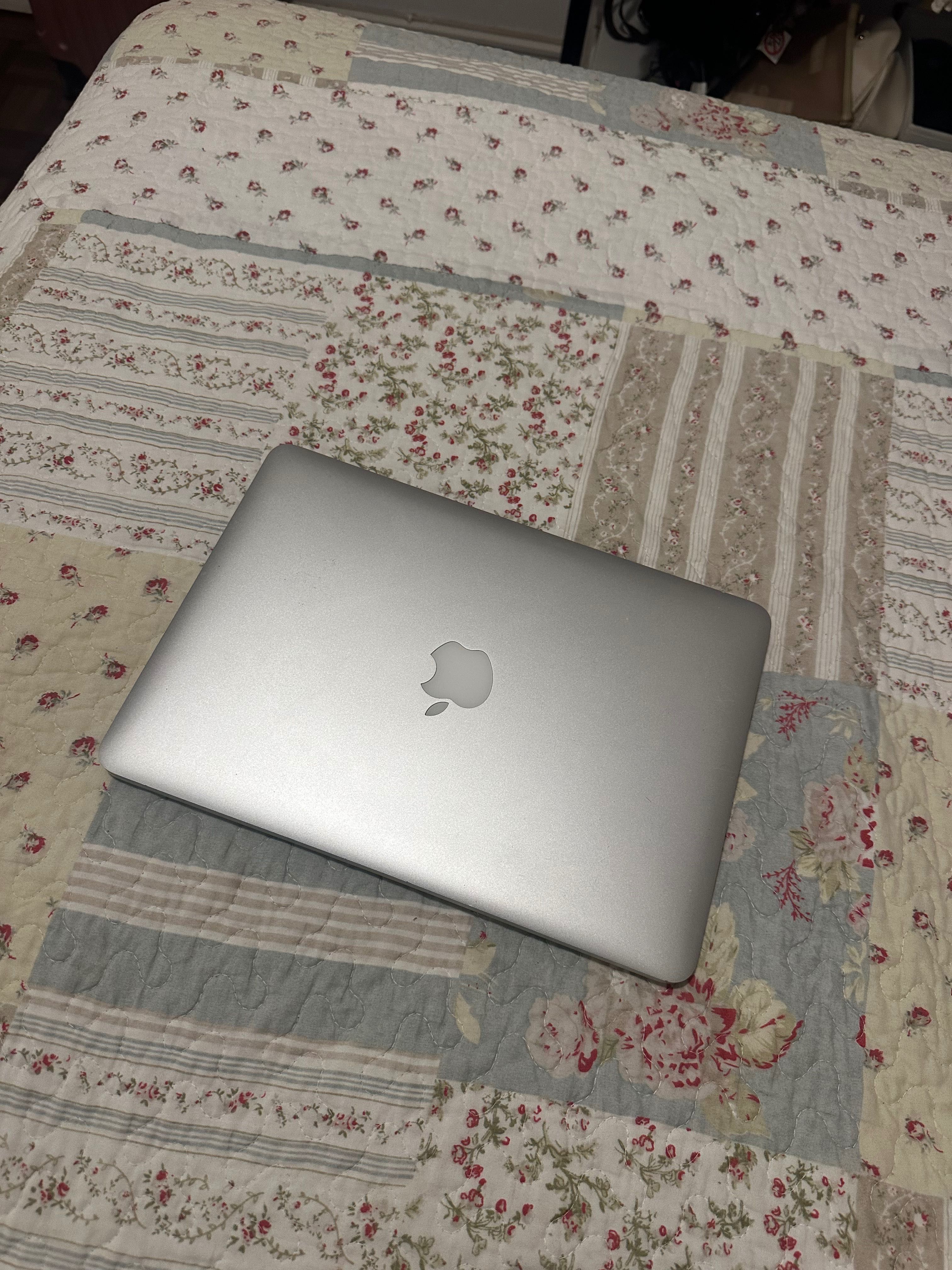 MacBook Pro (Retina, 13-inch, Mid 2014)