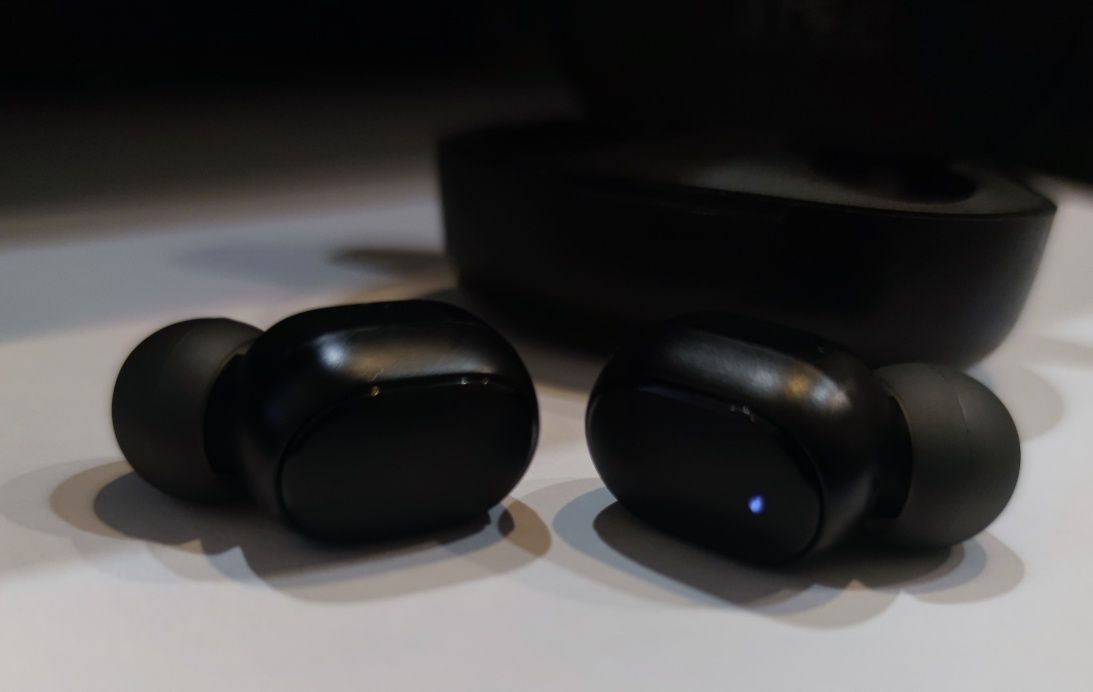 Mi True Wireless Earbuds Basic 2