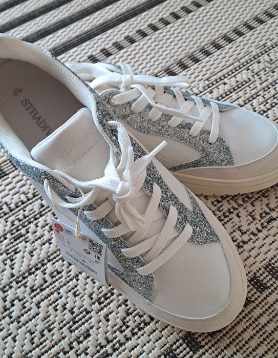 Кросівки жіночі 39р.