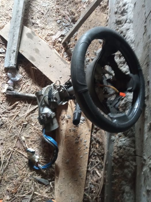 Продам кермо, підсилювач керма,корола Е 150