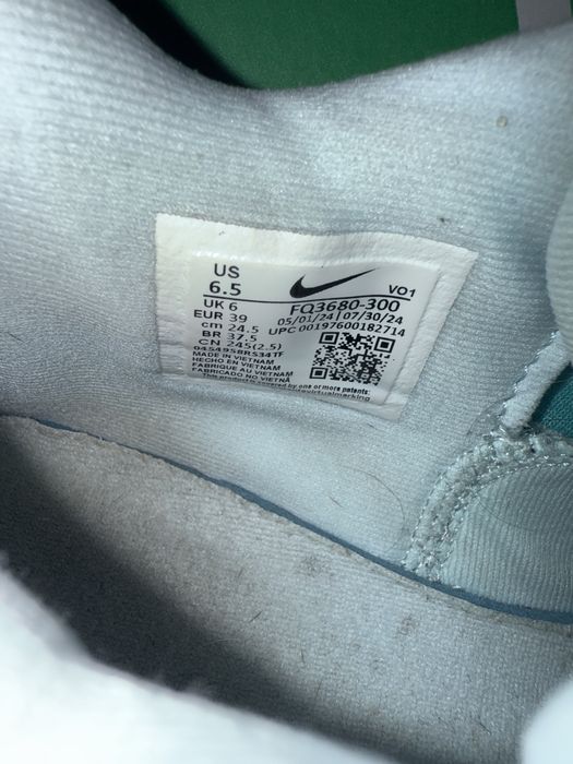 Nike Giannis Immortality 4 Christmas r.39