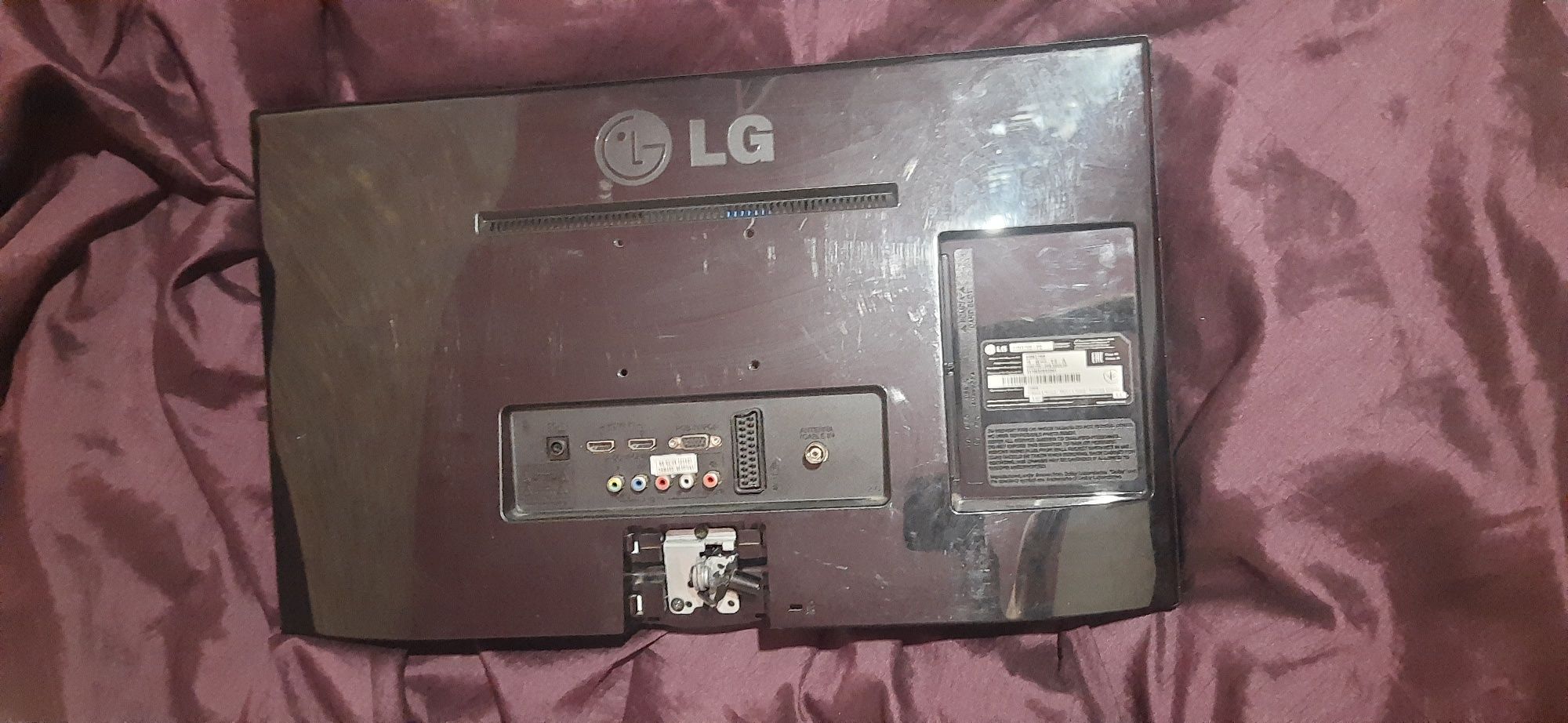 Монітор LG 23мт75d-pz  бв
