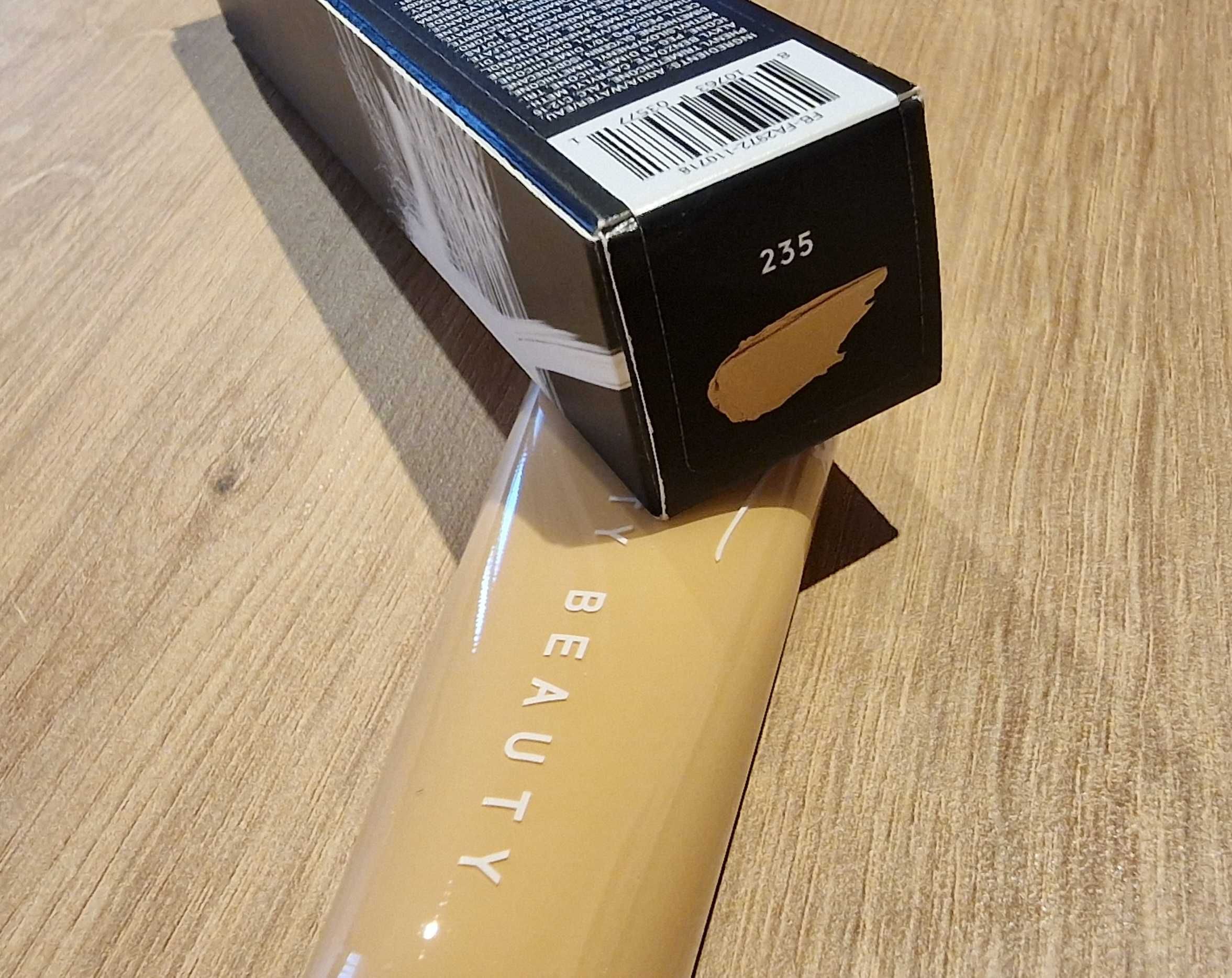 Podkład Fenty Beatuy Pro Filt'r Hydrating Longwear 235 nowy