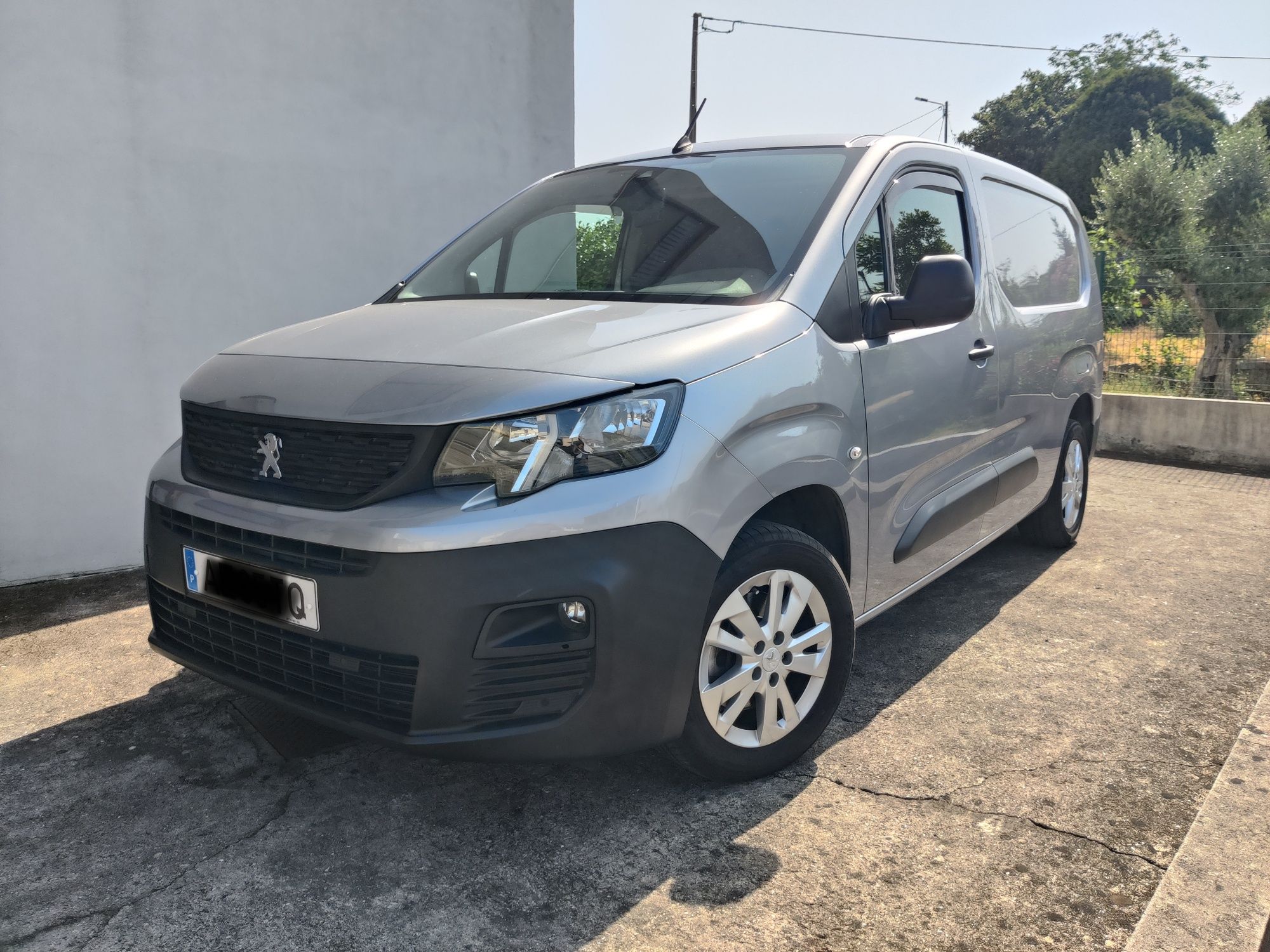 Peugeot Partner Asphalt L2 longa 1.5 HDi 100cv 16v IVA dedutível