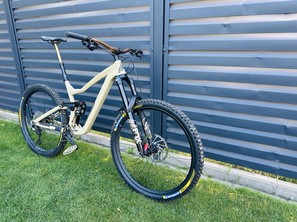 Rower  Dartmoor Thunderbird Super Enduro L size  DH/enduro 29