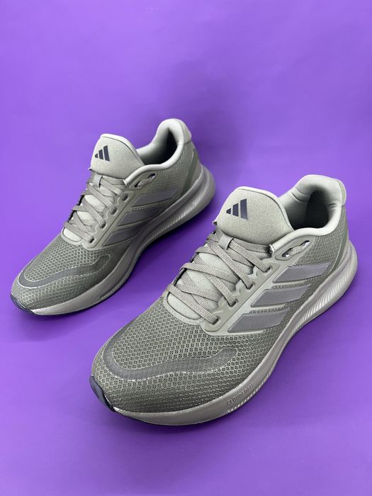 Кросівки 43.5р.27,5см. Adidas Runfalcon 5