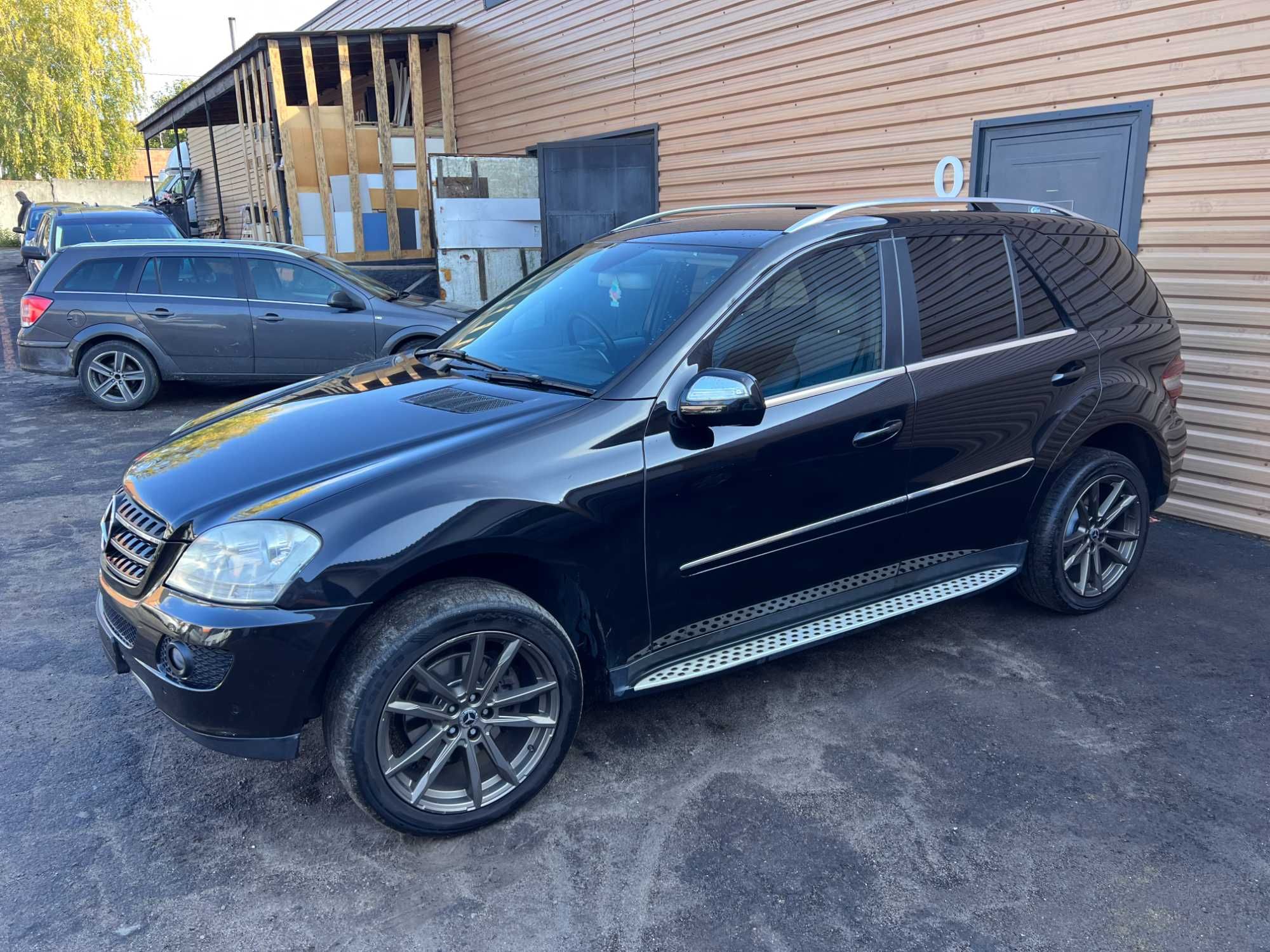 Разборка Mercedes ML W164 Розборка GL X164 Шрот Салон Запчасти Детали