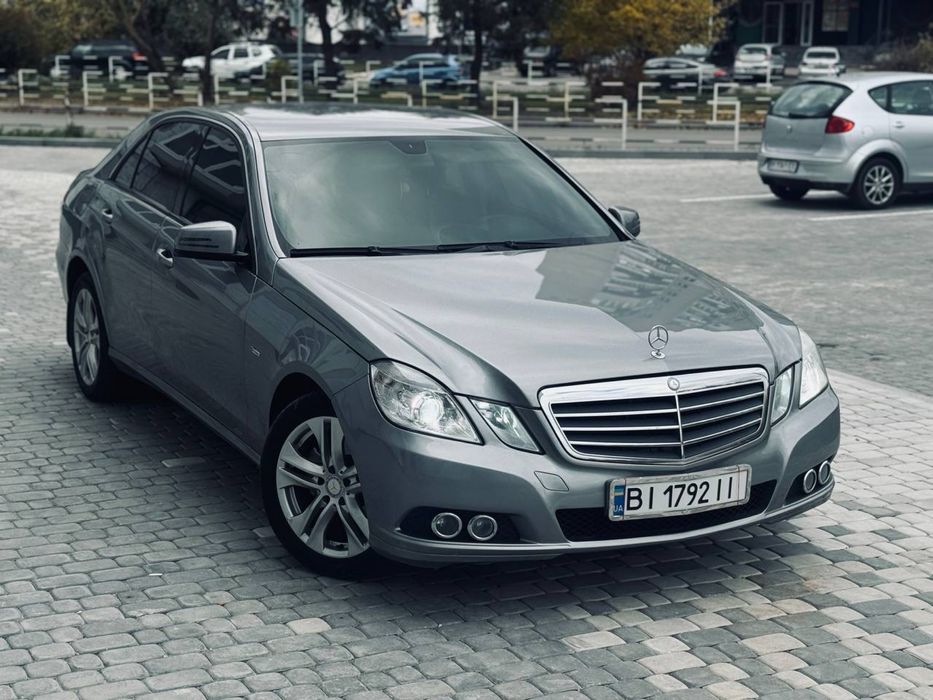Продам Мерседес Е 220 CDI, автомат
