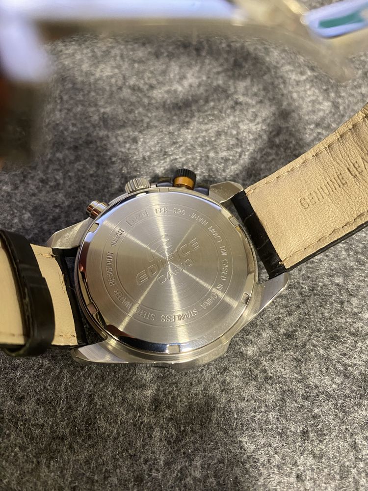 Casio Edifice com Chrono