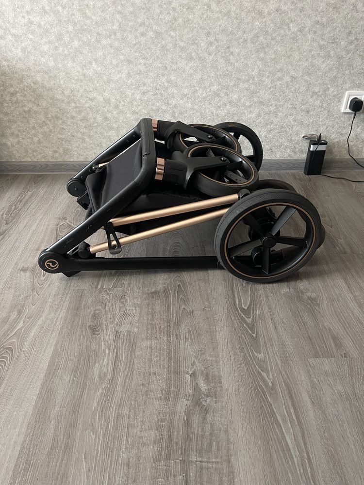 Продам Коляску уневерсальную 2в1 Roan Ivi Cocoa Rose Gold