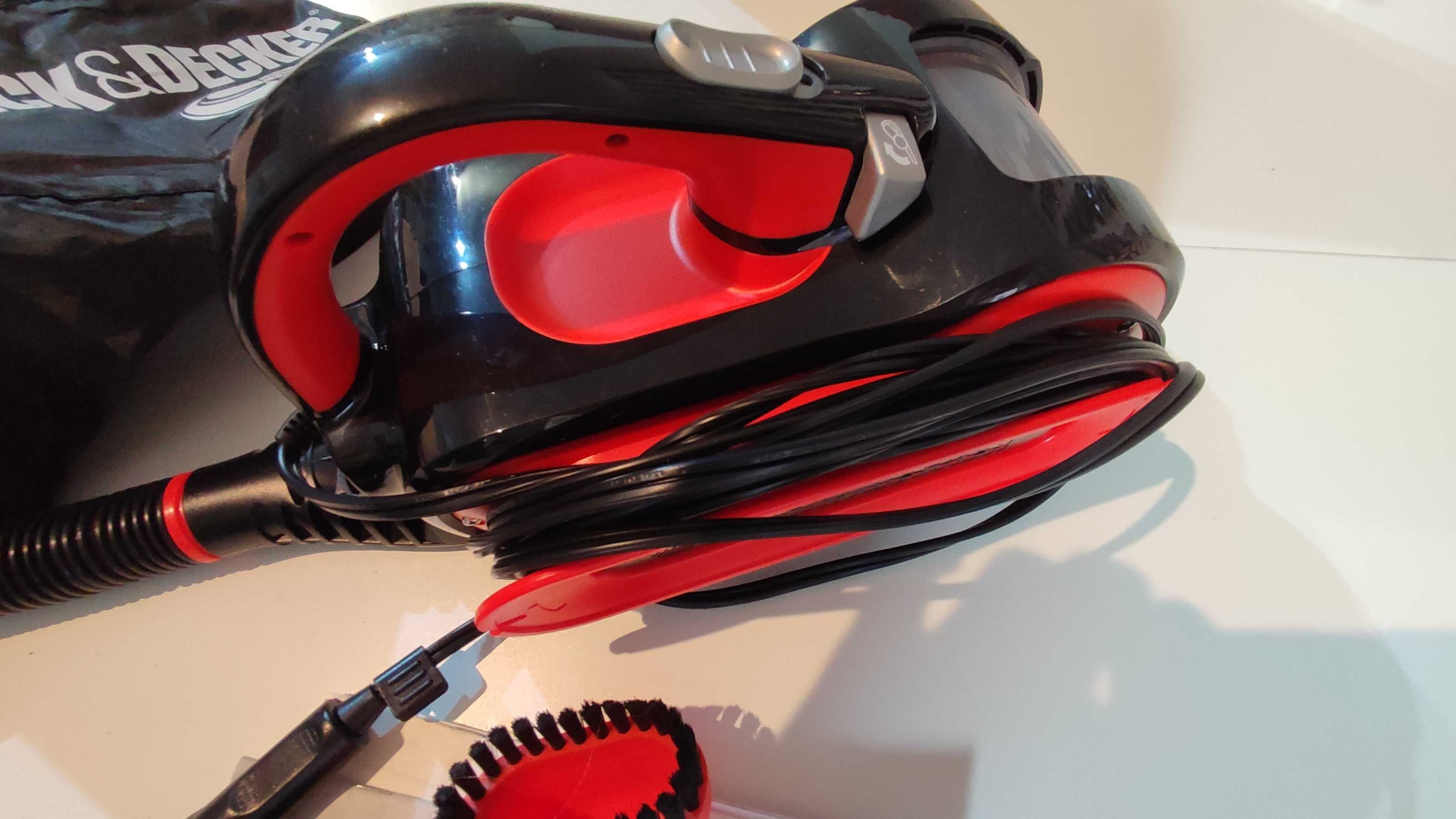 Odkurzacz samochodowy Black&Decker PAV1205
