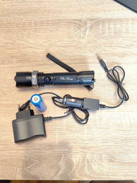 Latarka POLICE 80W ZOOM 2 akumulatory