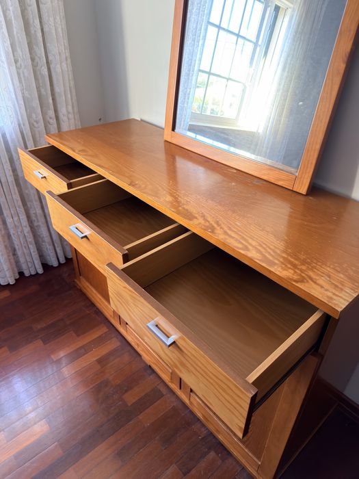 Movel Aparador com Espelho