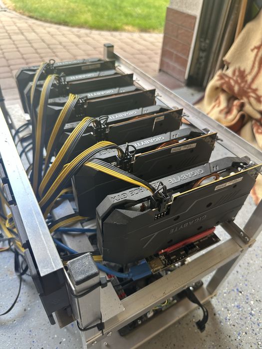 Gigabyte GTX 1660 SUPER 6 GB - 16 sztuk, sprawne , krótko używane