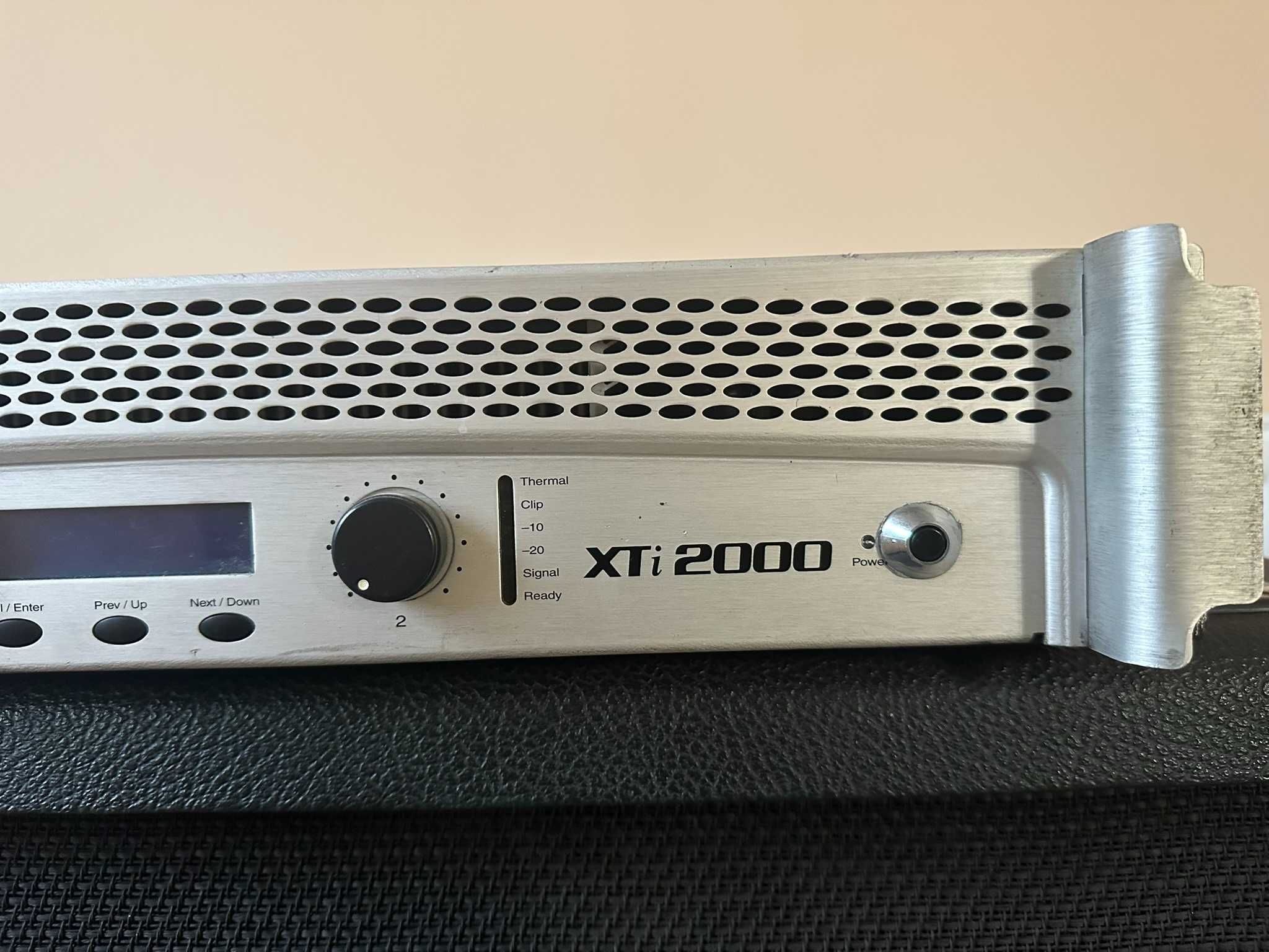 Crown XTi 2000 – wzmacniacz mocy 2 x 1000 W, profesjonalny, używany