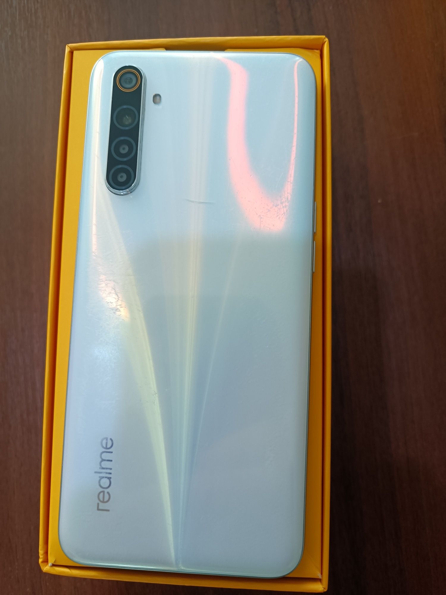 realme 6  4/64  смартфон, телефон (oppo, bbk)