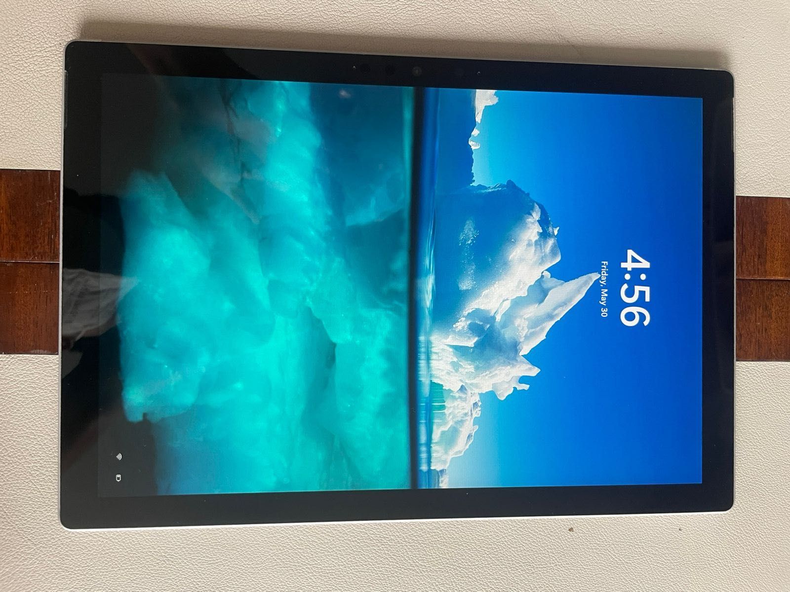Microsoft Surface 7 pro + klawiatura + Pen + myszka + etui
