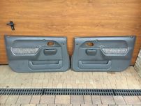 suzuki jimny tapicerka drzwi