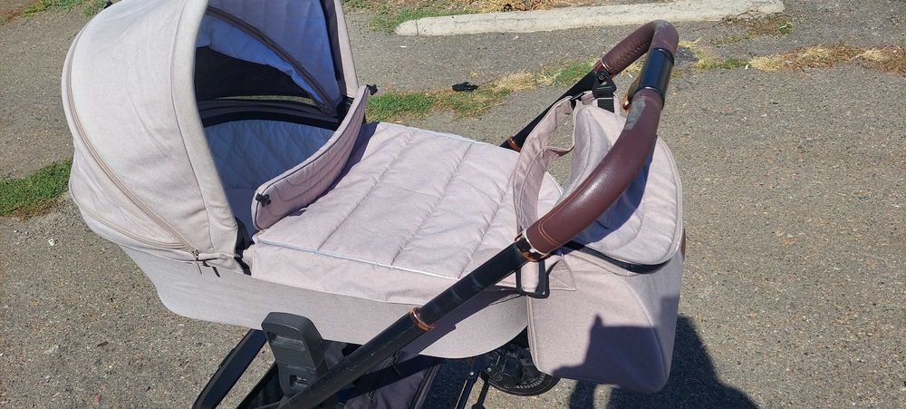 Carello Epica 3 в 1 автокрісло люлька прогулянка