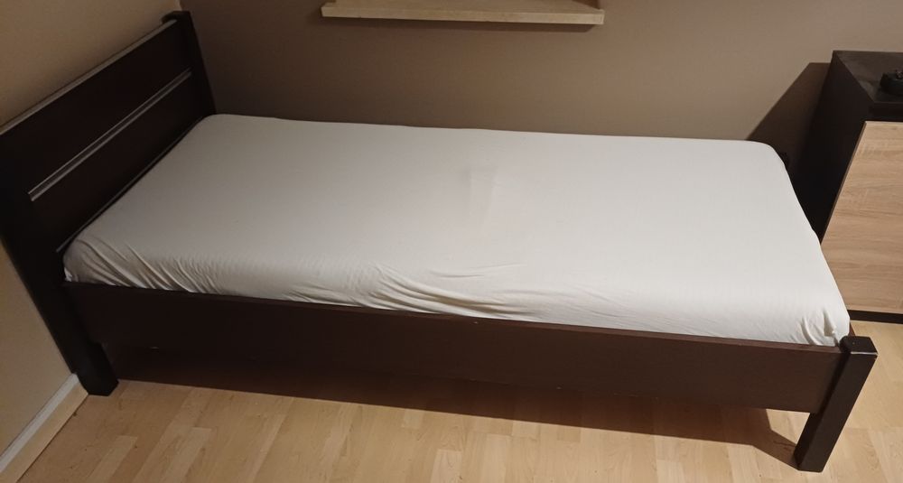 Łóżko pojedyncze  200x90