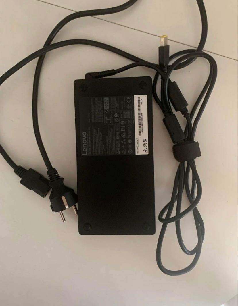 Lenovo Legion Pro 5 16IRX9
