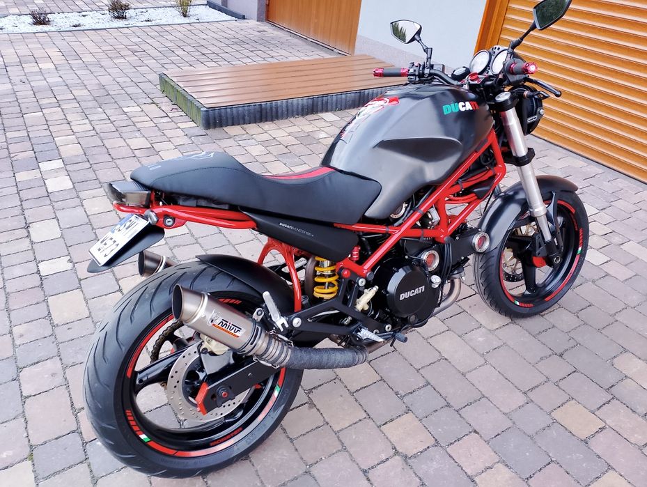Ducati Monster 600 Naked Bike