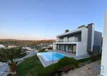 Casa / Villa T4 em Ribamar de 255,00 m2
