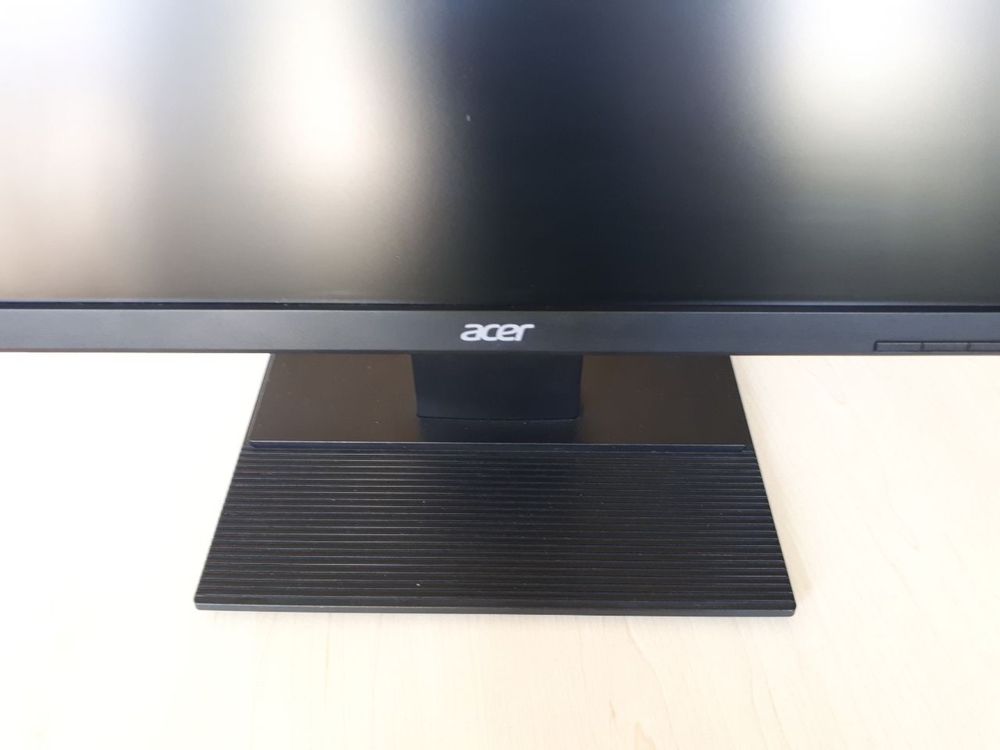 Монитор Acer V226HQL, 22 дюйма