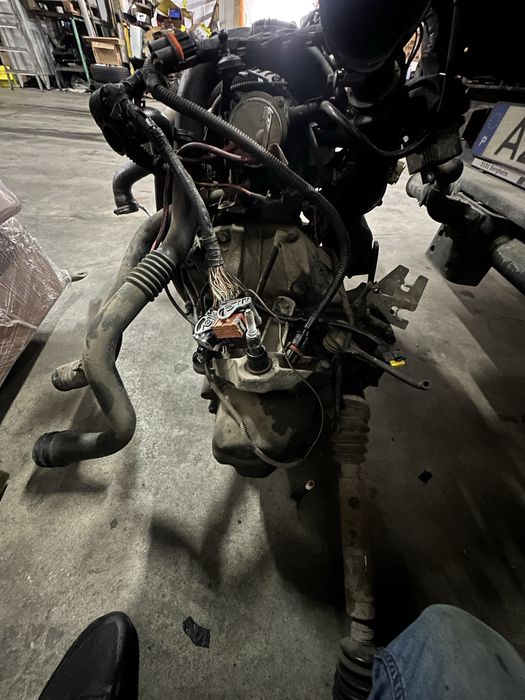 Motor 1.5 dci com cx e todos os perifericos