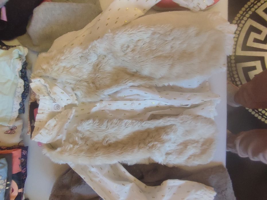 Buty zabawki i ubrania dzieciece