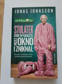 Stulatek, który wyskoczył przez okno i zniknął Jonas Jonasson