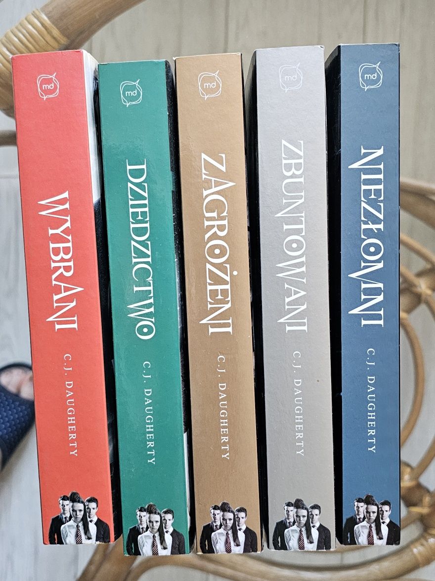 Seria Wybrani autor Christi Daugherty