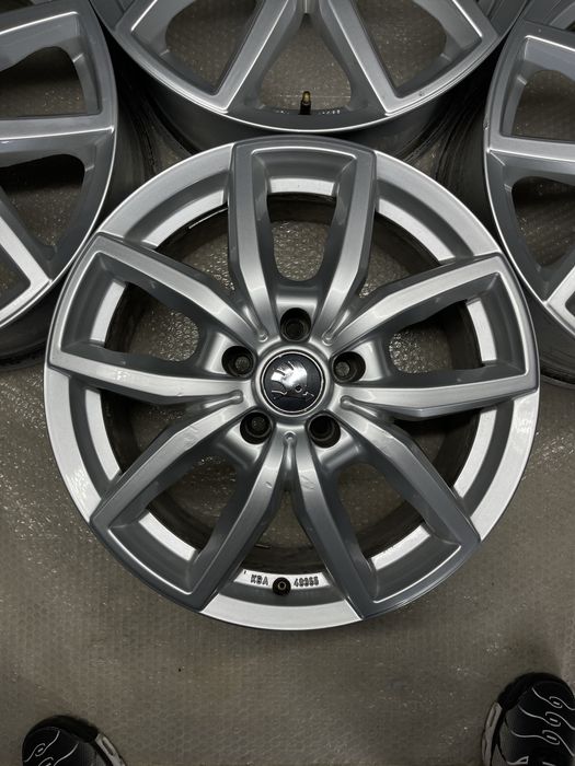 Диски R17 5x112 Et40 7J. Skoda Octavia A5 A7 Superb Karoq VW Passat