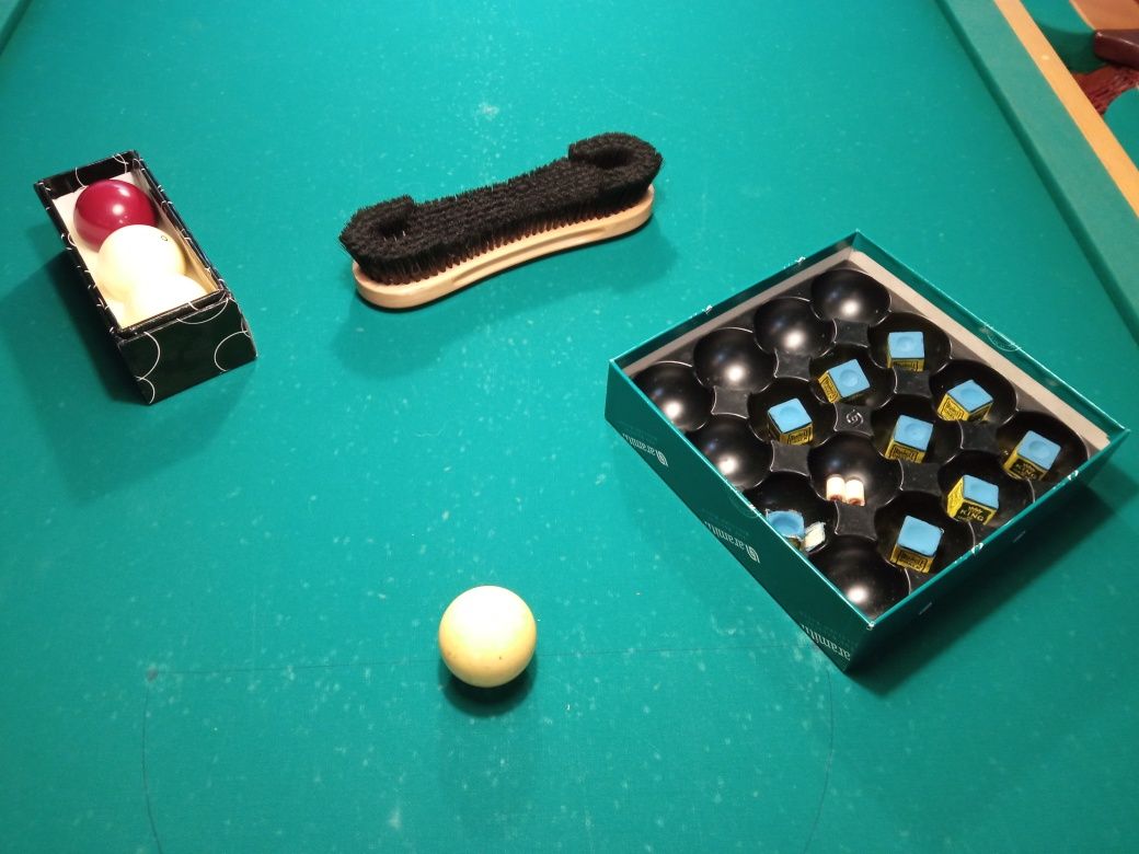 Mesa snooker e bilhar semi nova