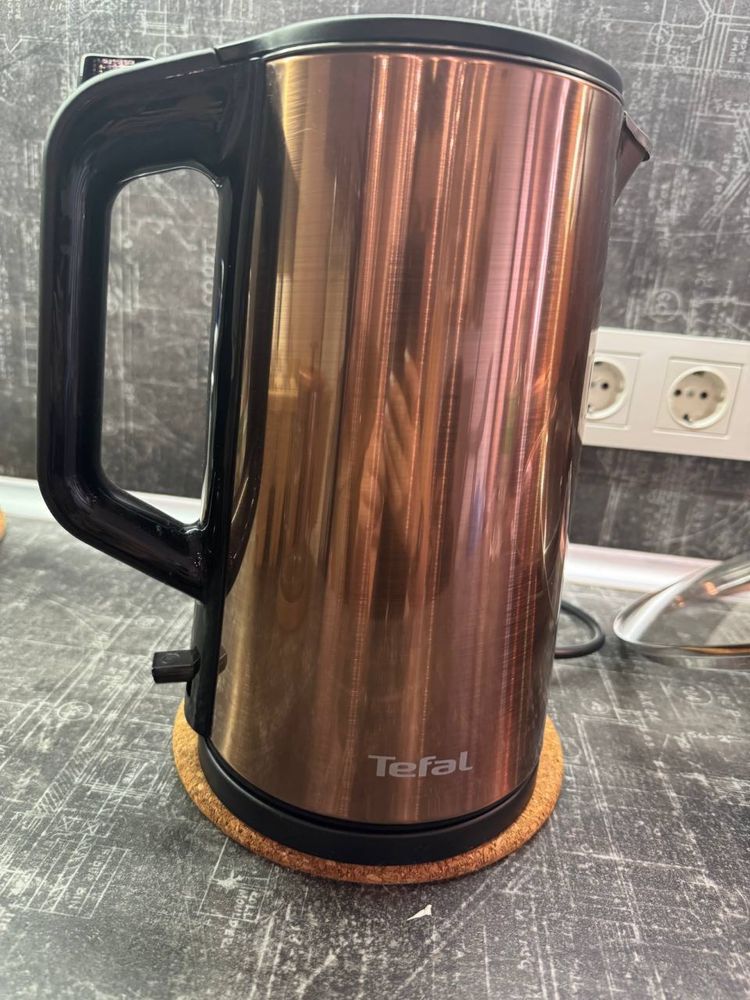 Електрочайник Tefal