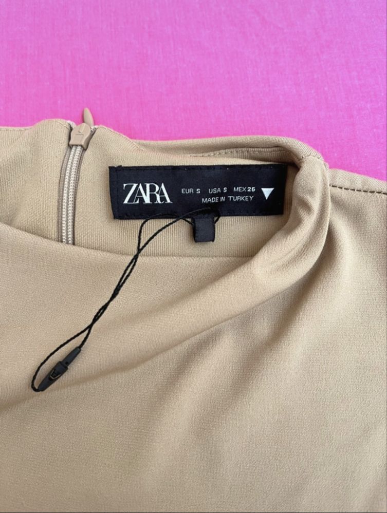 Vestido Zara bege, tamanho S – novo, nunca usado