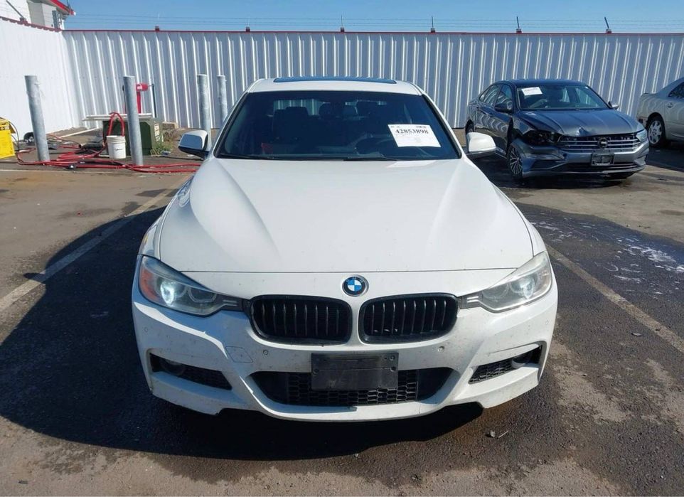 BMW 328d F30 2.0 дизель в дорозі