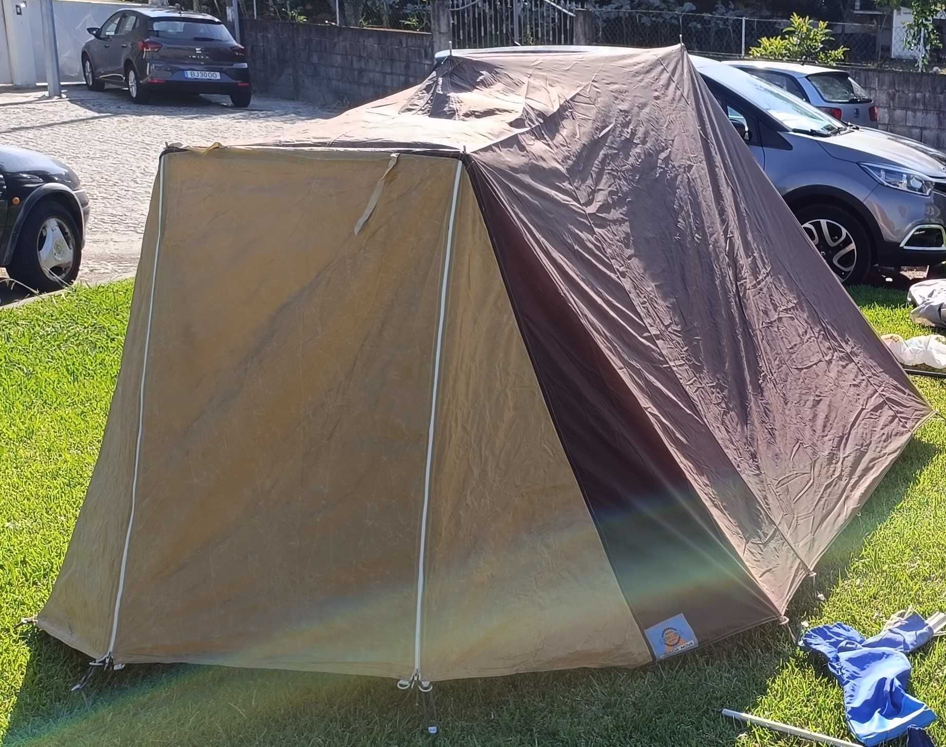 Tenda de Campismo Canadiana completa da Fábrica Sousa Lopes