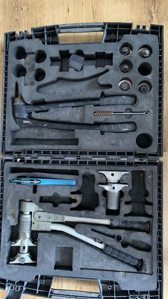 Разьбонарізний електричний та ручний професійний Rems 1/2 - 2”.