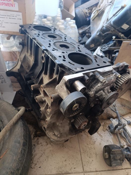 Двигатель Киа Карнивал 2.9 в разборе